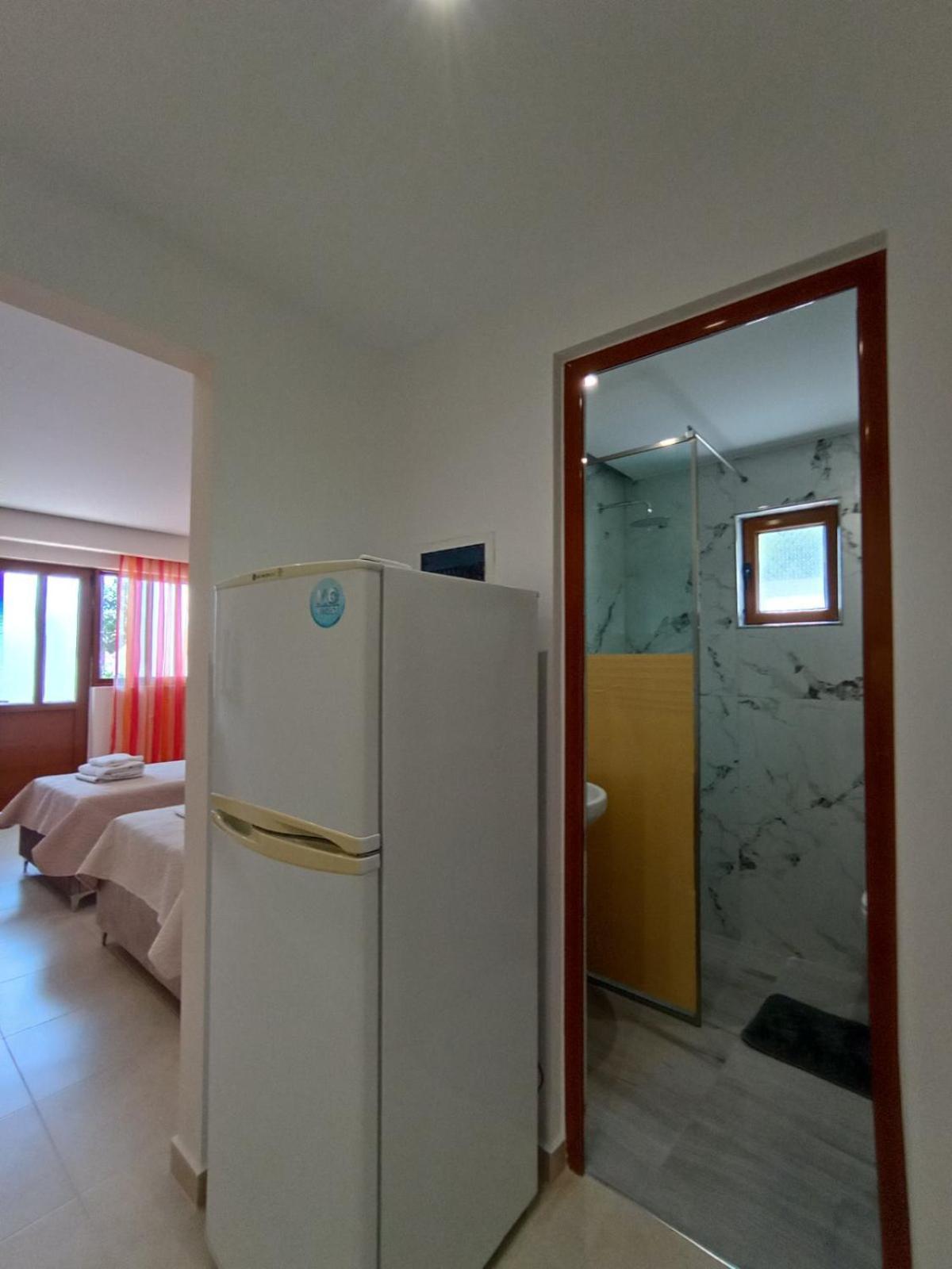 Achilles Apartments Саранда Экстерьер фото