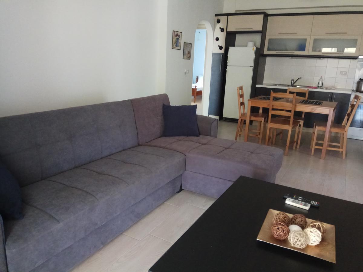 Achilles Apartments Саранда Экстерьер фото